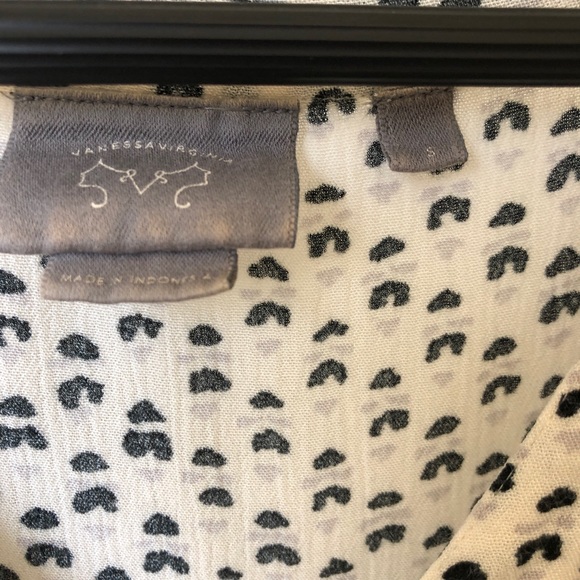 Anthropologie blouse black and white print - Picture 3 of 4